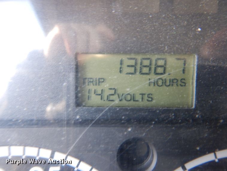 image for item DI1171 2007 Freightliner M2 106  flatbed truck