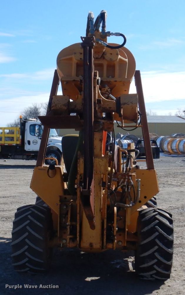 image for item DI1173 1993 Case 660  cable plow