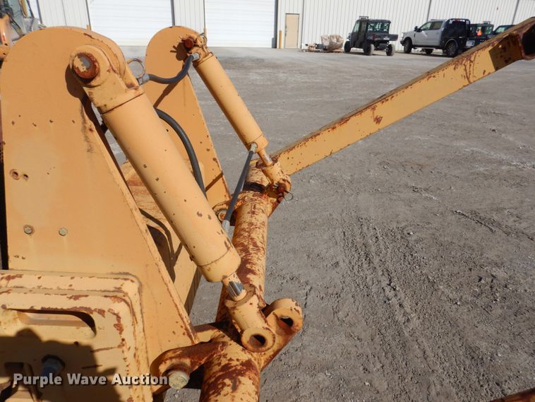 image for item DI1173 1993 Case 660  cable plow