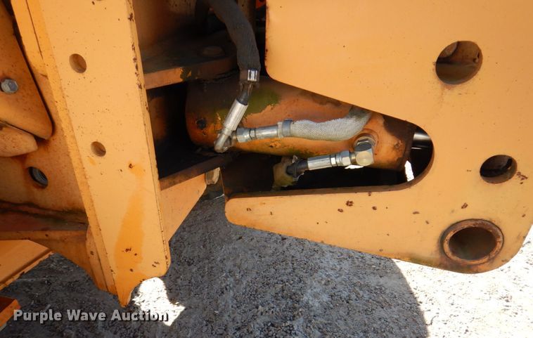 image for item DI1173 1993 Case 660  cable plow