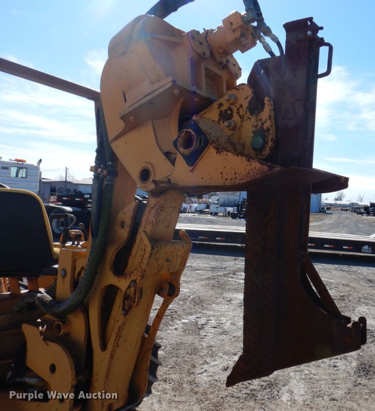 image for item DI1173 1993 Case 660  cable plow