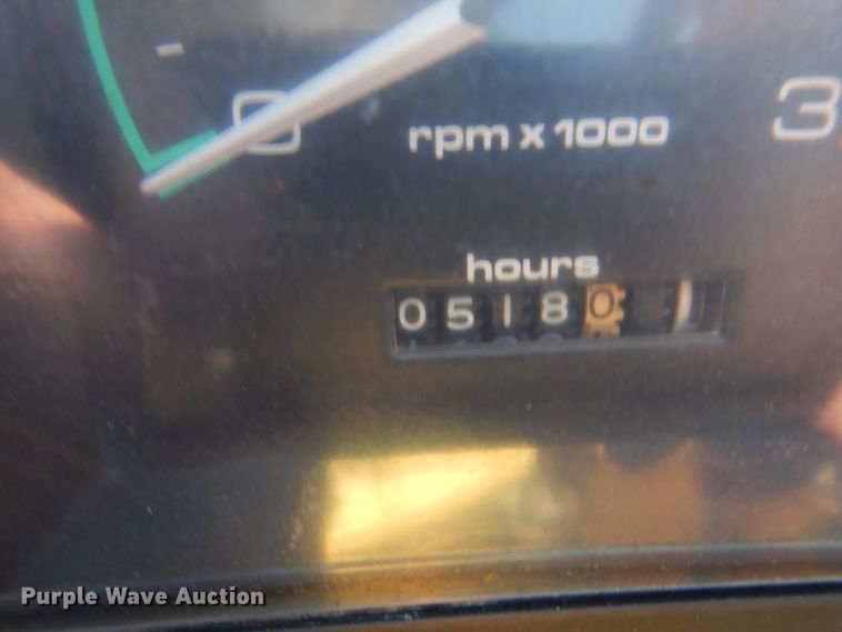 image for item DI1173 1993 Case 660  cable plow