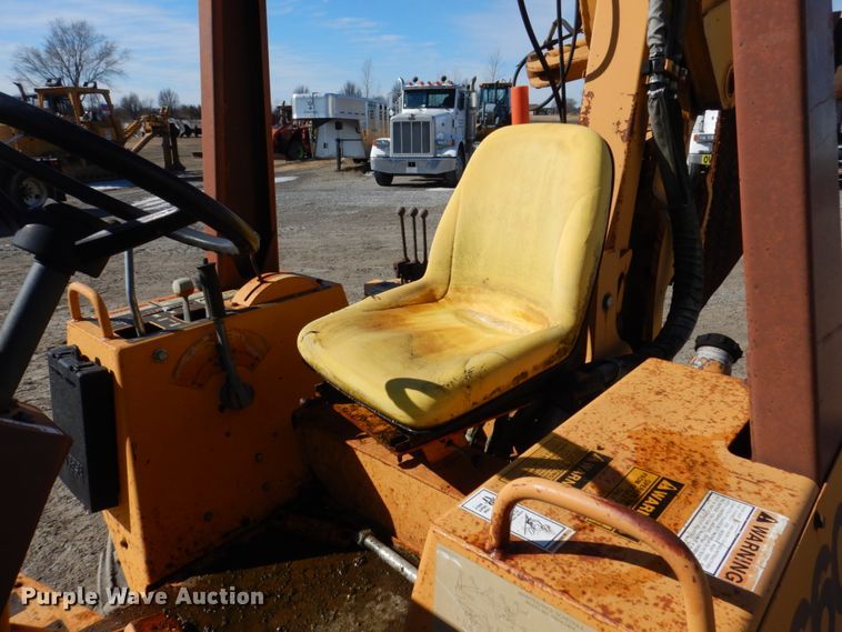 image for item DI1173 1993 Case 660  cable plow