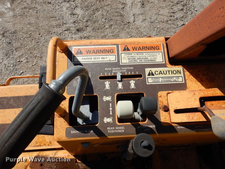 image for item DI1173 1993 Case 660  cable plow