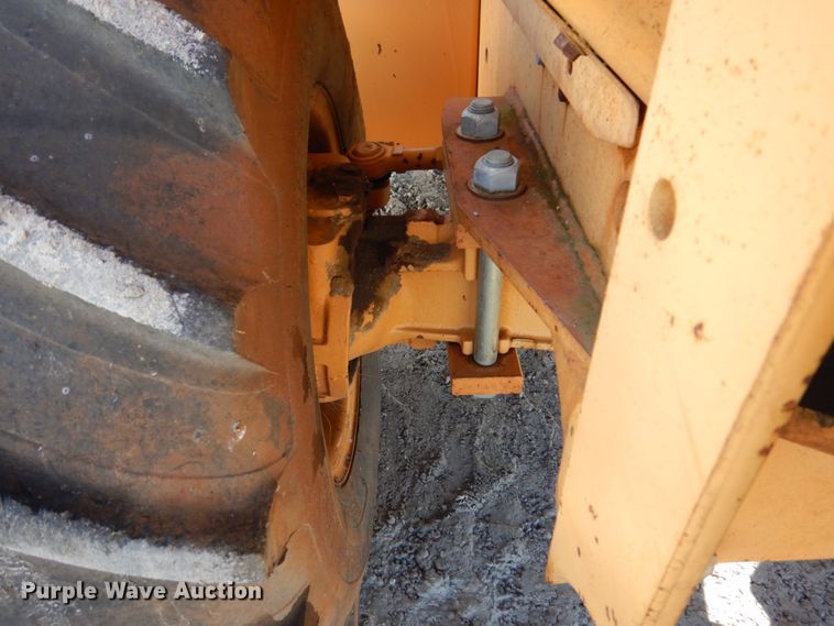 image for item DI1173 1993 Case 660  cable plow