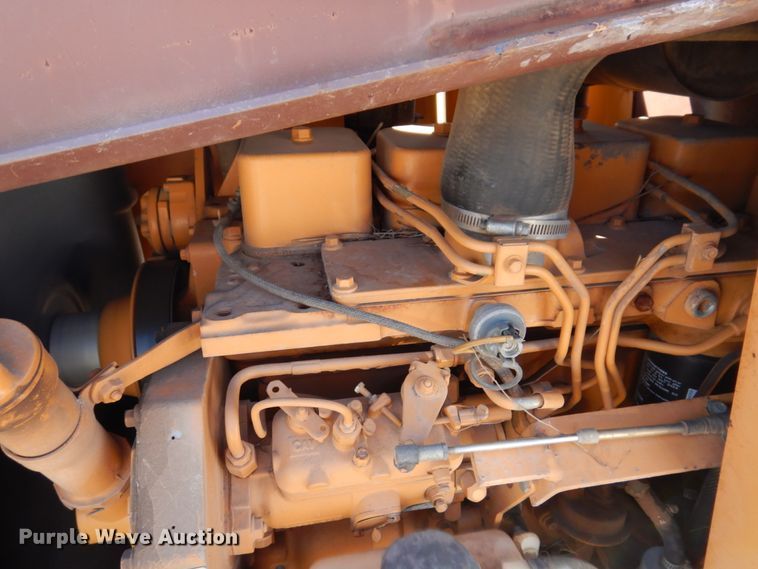 image for item DI1173 1993 Case 660  cable plow