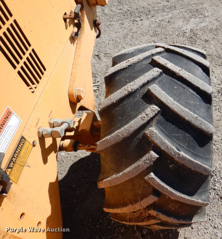 image for item DI1173 1993 Case 660  cable plow