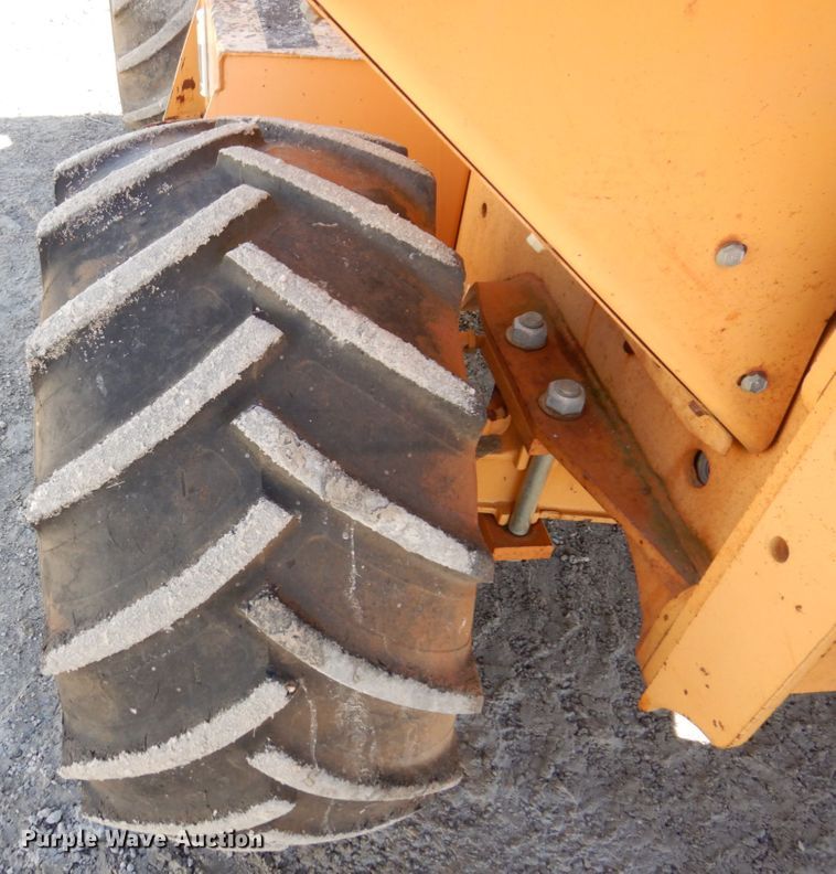 image for item DI1173 1993 Case 660  cable plow
