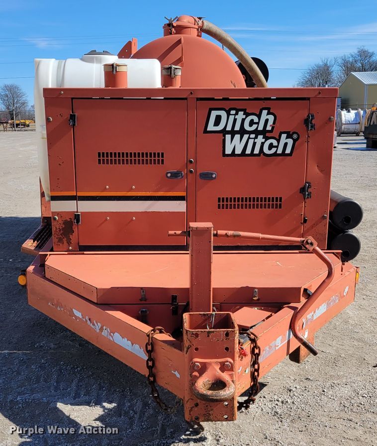 image for item DI1175 2010 Ditch Witch FX30  vacuum excavator