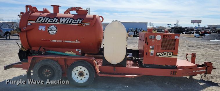 image for item DI1175 2010 Ditch Witch FX30  vacuum excavator