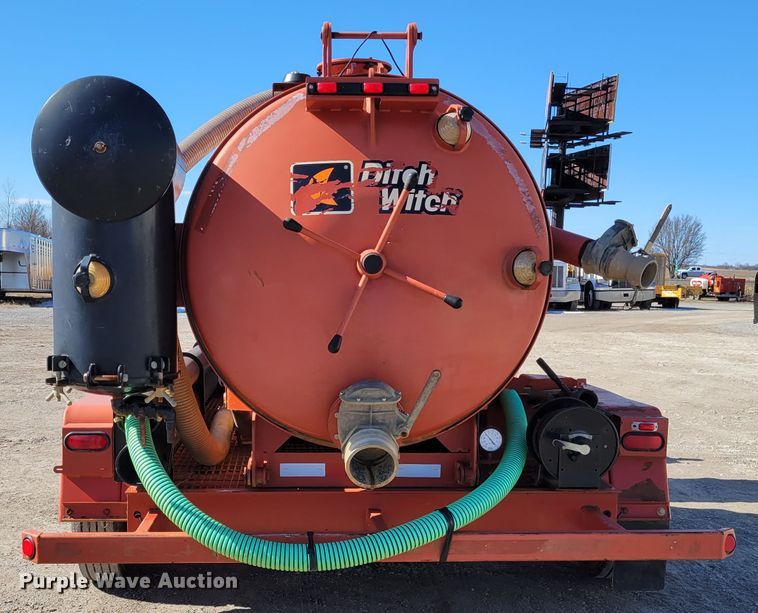 image for item DI1175 2010 Ditch Witch FX30  vacuum excavator