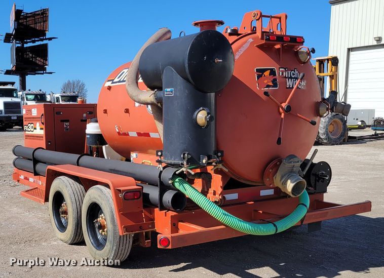 image for item DI1175 2010 Ditch Witch FX30  vacuum excavator