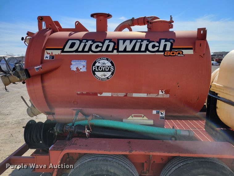 image for item DI1175 2010 Ditch Witch FX30  vacuum excavator