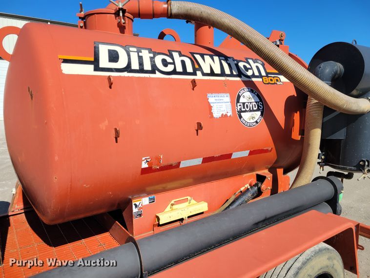 image for item DI1175 2010 Ditch Witch FX30  vacuum excavator