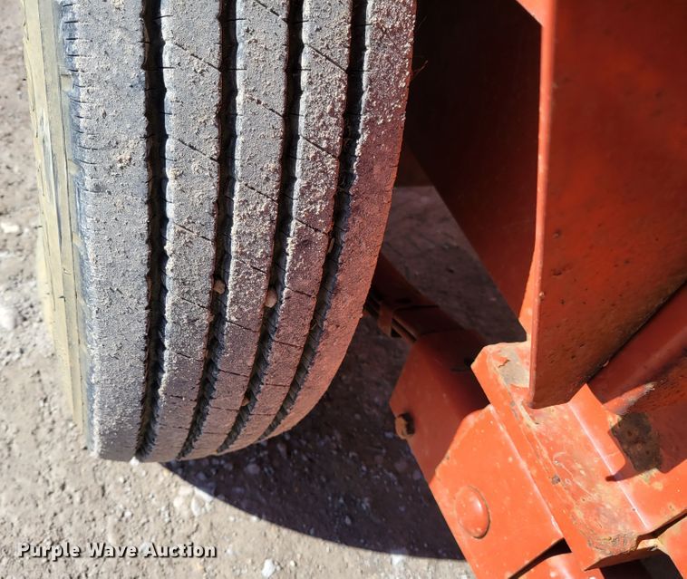 image for item DI1175 2010 Ditch Witch FX30  vacuum excavator