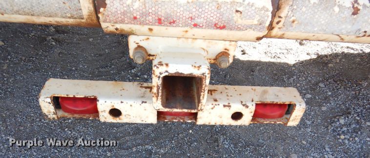 image for item DI1176 2010 Larson  reel trailer