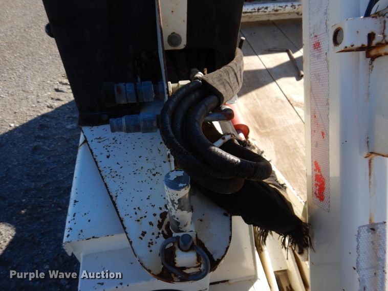 image for item DI1176 2010 Larson  reel trailer