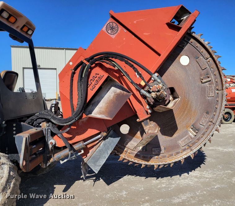 image for item DI1181 2006 Ditch Witch RT115  rock saw