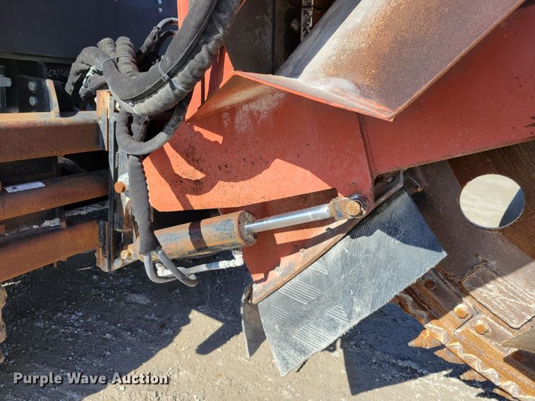 image for item DI1181 2006 Ditch Witch RT115  rock saw