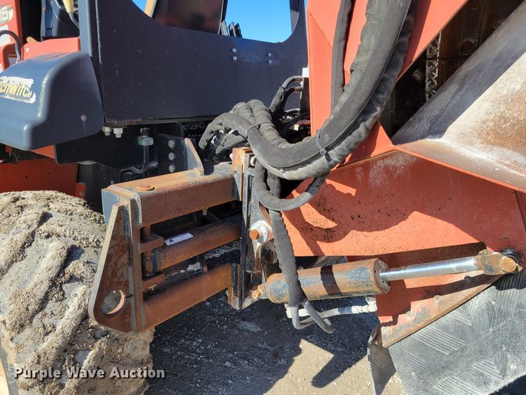 image for item DI1181 2006 Ditch Witch RT115  rock saw