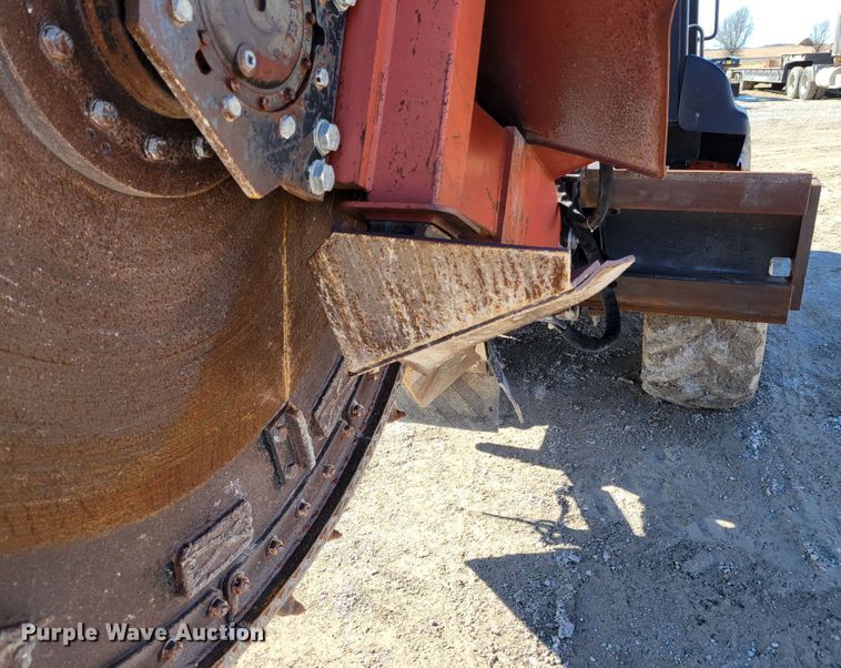 image for item DI1181 2006 Ditch Witch RT115  rock saw