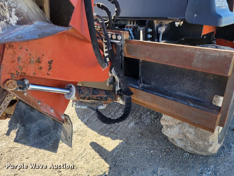 image for item DI1181 2006 Ditch Witch RT115  rock saw
