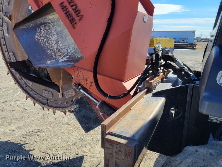 image for item DI1181 2006 Ditch Witch RT115  rock saw