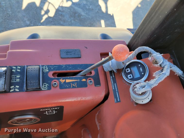 image for item DI1181 2006 Ditch Witch RT115  rock saw