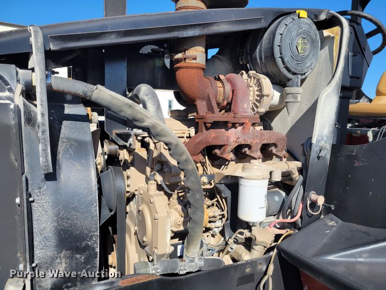 image for item DI1181 2006 Ditch Witch RT115  rock saw