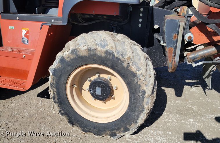 image for item DI1181 2006 Ditch Witch RT115  rock saw