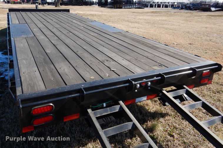 image for item DI1182 2021 Big Tex 140A  equipment trailer