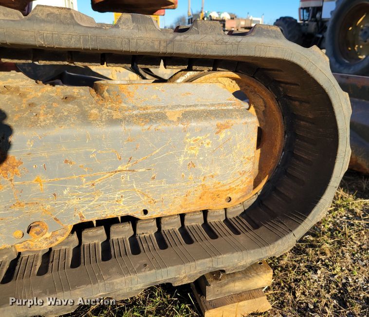 image for item DI1184 2018 Takeuchi TB240  mini excavator