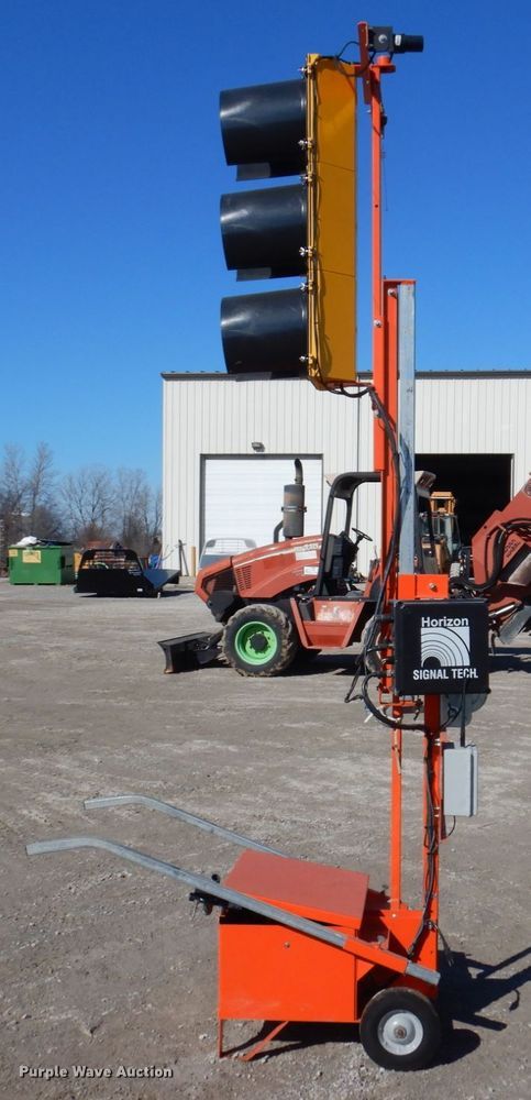 image for item DI1185 (4) traffic lights