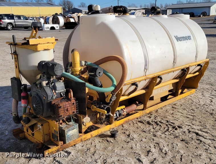 image for item DI1186 2015 Vermeer MX240 fluid mixer