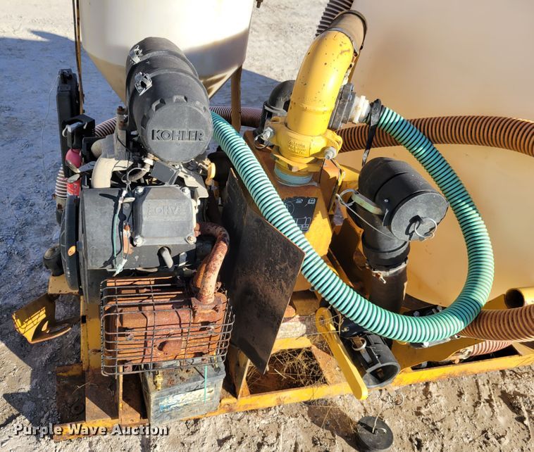 image for item DI1186 2015 Vermeer MX240 fluid mixer