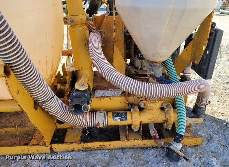 image for item DI1186 2015 Vermeer MX240 fluid mixer