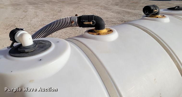 image for item DI1186 2015 Vermeer MX240 fluid mixer