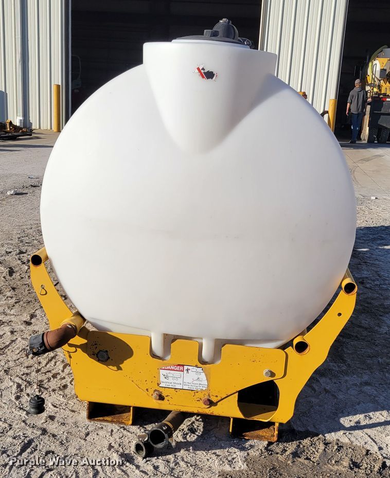 image for item DI1187 2015 Vermeer MX240 fluid mixer