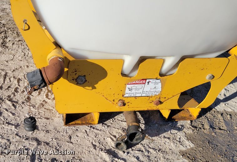 image for item DI1187 2015 Vermeer MX240 fluid mixer