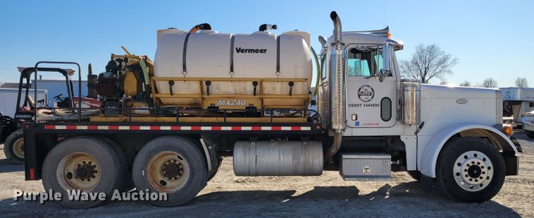 image for item DI1189 1997 Peterbilt 379  flatbed truck with fluid mixers