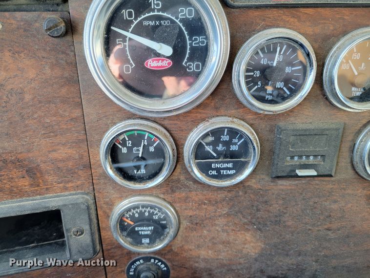 image for item DI1189 1997 Peterbilt 379  flatbed truck with fluid mixers