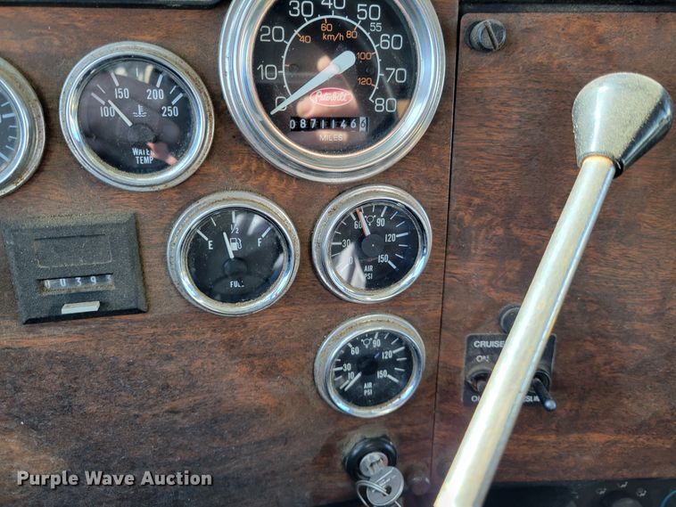 image for item DI1189 1997 Peterbilt 379  flatbed truck with fluid mixers