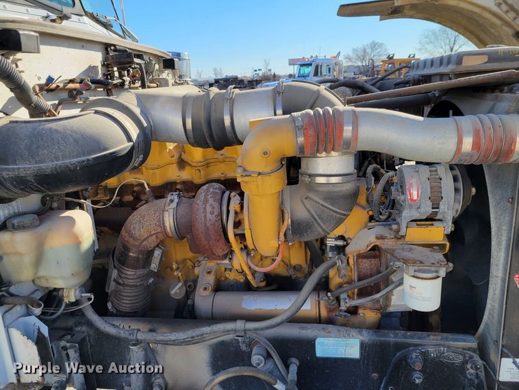 image for item DI1189 1997 Peterbilt 379  flatbed truck with fluid mixers