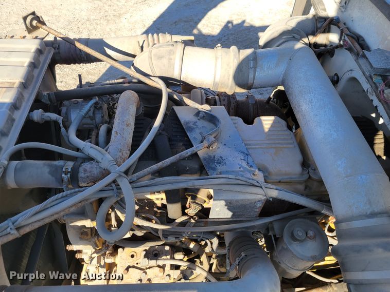 image for item DI1189 1997 Peterbilt 379  flatbed truck with fluid mixers