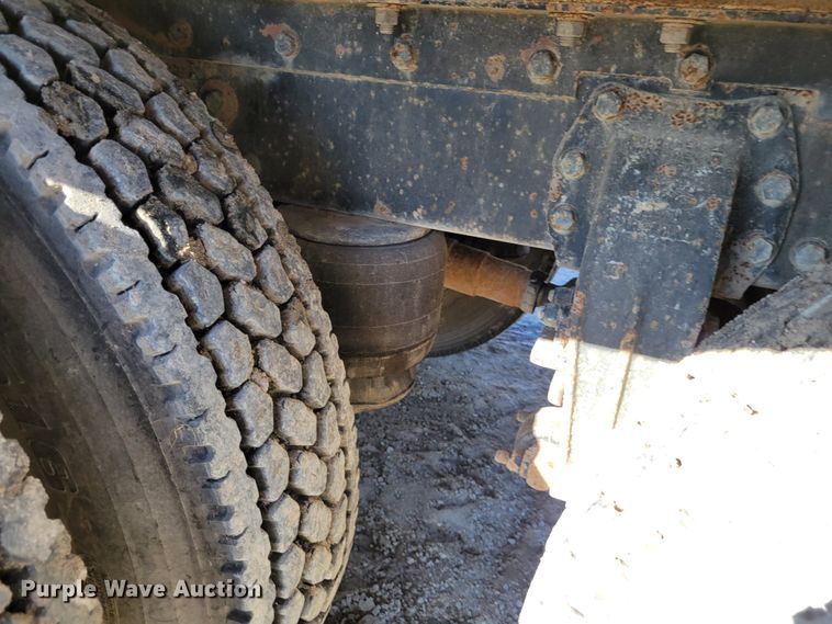 image for item DI1189 1997 Peterbilt 379  flatbed truck with fluid mixers