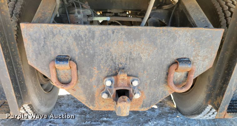 image for item DI1189 1997 Peterbilt 379  flatbed truck with fluid mixers