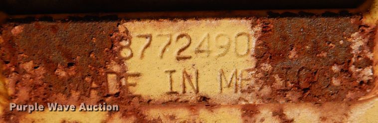 image for item DI1191 (2) 24" W backhoe buckets