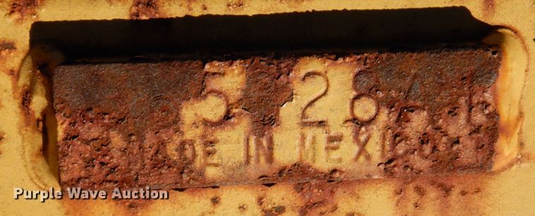 image for item DI1191 (2) 24" W backhoe buckets