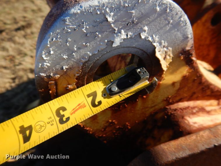 image for item DI1192 (2) backhoe buckets