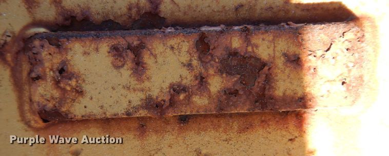 image for item DI1192 (2) backhoe buckets